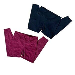 Set of TWO GAP FIT Eclipse Leggings Pants Size Medium Maroon Stars Back